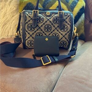 Tory Burch PETITE T MONOGRAM BARREL BAG